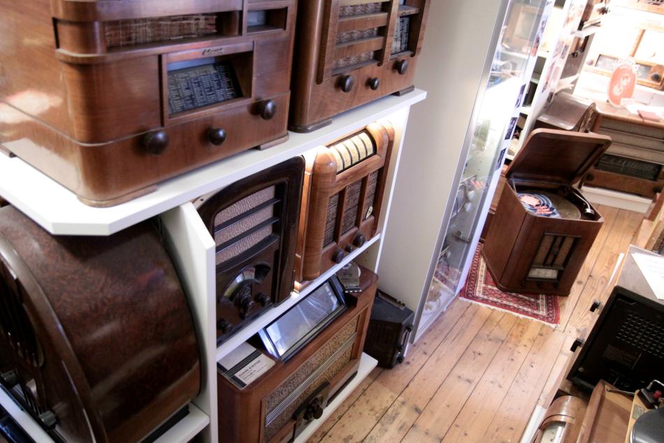Sammlung alter Radios von Jörg Chowanetz